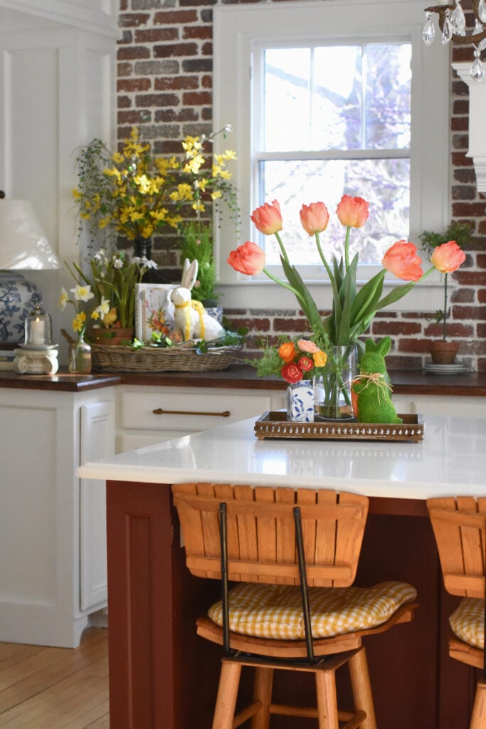 Spring kitchen island styling ideas faux tulips and mossy bunny in a farmhouse tray